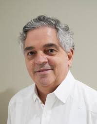 Abinader designa a Julio Ramón Cordero Espaillat como Comisionado Presidencial para supervisar contratos de mantenimiento escolar