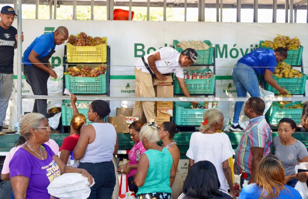 Inespre impacta a cientos de personas de Gran Santo Domingo con su Ruta Alimentaria
