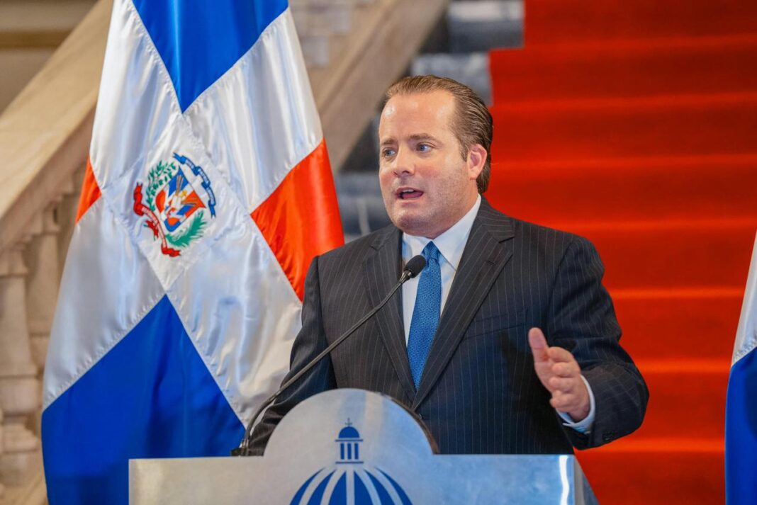 Gobierno convoca a licitación para el diseño y construcción de la Autopista del Ámbar Gobierno convoca a licitación para el diseño y construcción de la Autopista del Ámbar