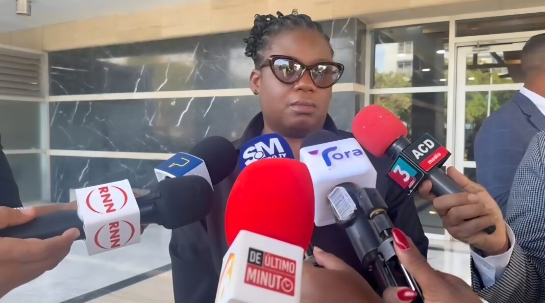 Familia de niña fallecida en excursión en Santiago apodera caso a la PGR Familia de niña fallecida en excursión en Santiago apodera caso a la PGR