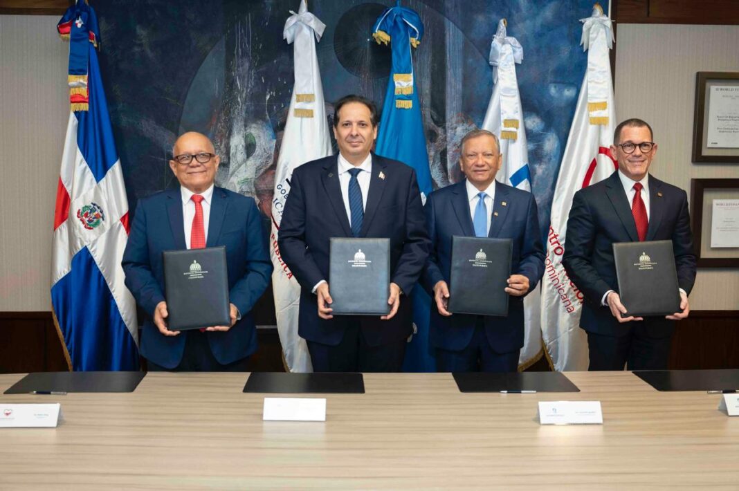 Banreservas y ARS Reserva renuevan acuerdo con Ministerio de Salud y Hemocentro Nacional para motivar la donación de sangre Banreservas y ARS Reserva renuevan acuerdo con Ministerio de Salud y Hemocentro Nacional para motivar la donación de sangre
