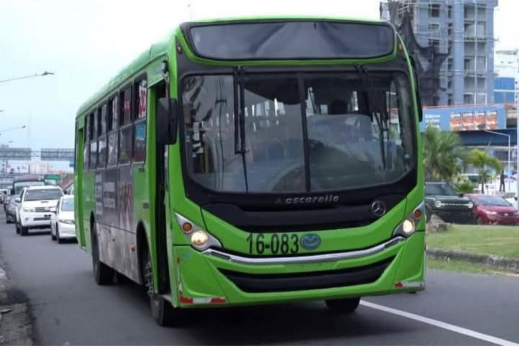 OMSA ofrece transporte gratuito hasta 11: PM para movilizar a usuarios del Metro y Teleférico OMSA ofrece transporte gratuito hasta 11: PM para movilizar a usuarios del Metro y Teleférico