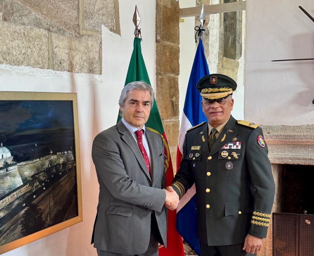 RD y Portugal firman convenio para adquisición de cuatro patrulleros de altura Clase “Tejo” RD y Portugal firman convenio para adquisición de cuatro patrulleros de altura Clase “Tejo”