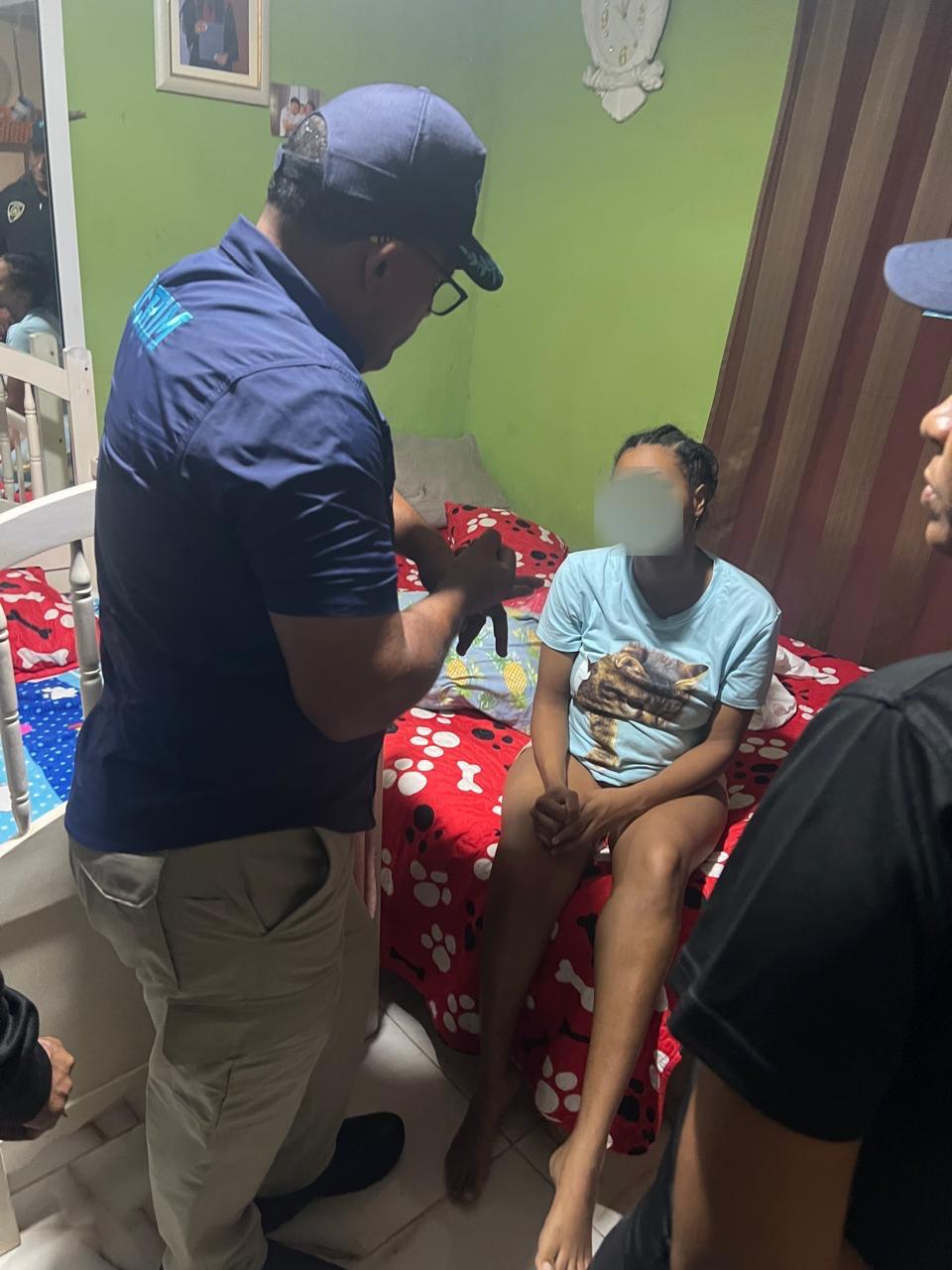 DICRIM localiza sanas y salvas a adolescente reportada desaparecida y a joven junto a su hijo menor en SDE DICRIM localiza sanas y salvas a adolescente reportada desaparecida y a joven junto a su hijo menor en SDE