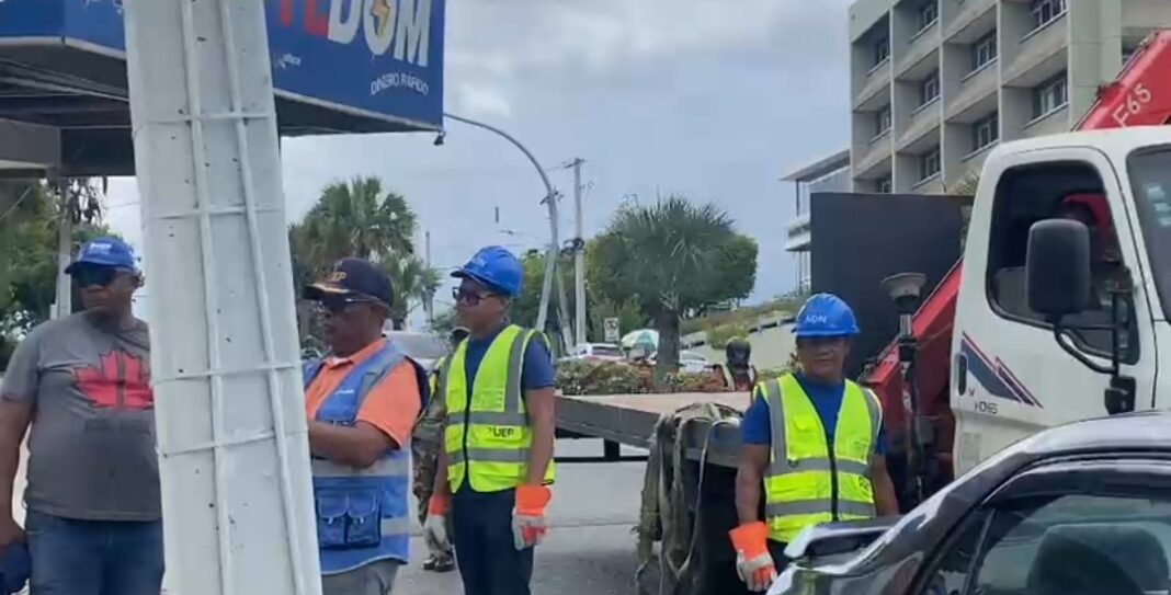 Alcaldía DN recupera espacio público ocupado irregularmente en la avenida Abraham Lincoln Alcaldía DN recupera espacio público ocupado irregularmente en la avenida Abraham Lincoln
